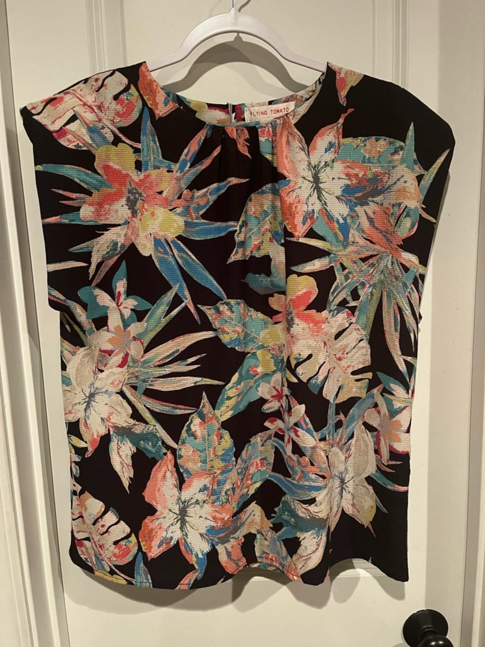 Flying Tomato Black Tropical Floral Cap-Sleeve Blouse
